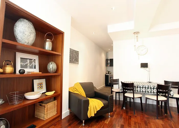 Apartment Park Row *